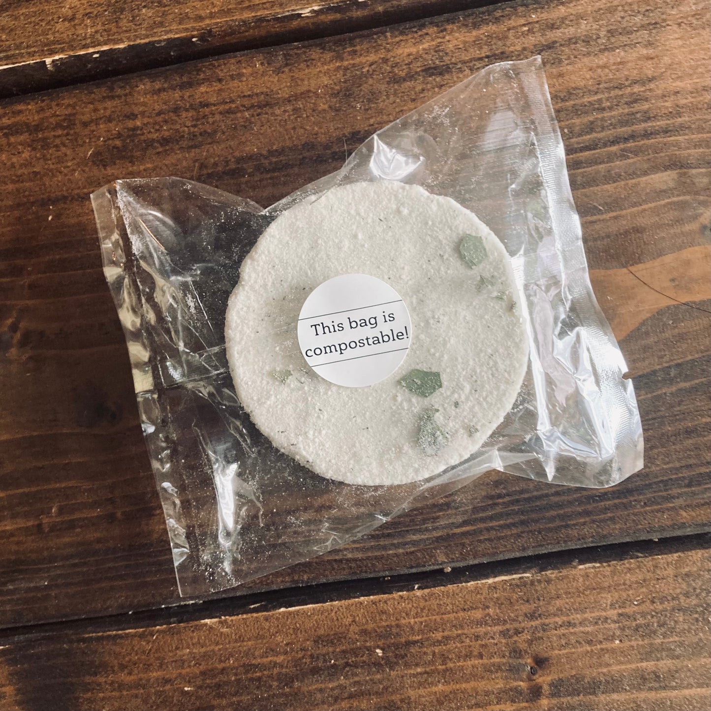 Eucalyptus Mint Bath Bomb - Niagara Homespun Botanicals